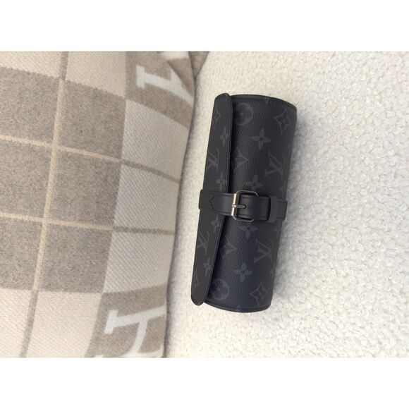 Louis Vuitton 3 watchcase - Picture 1 of 3